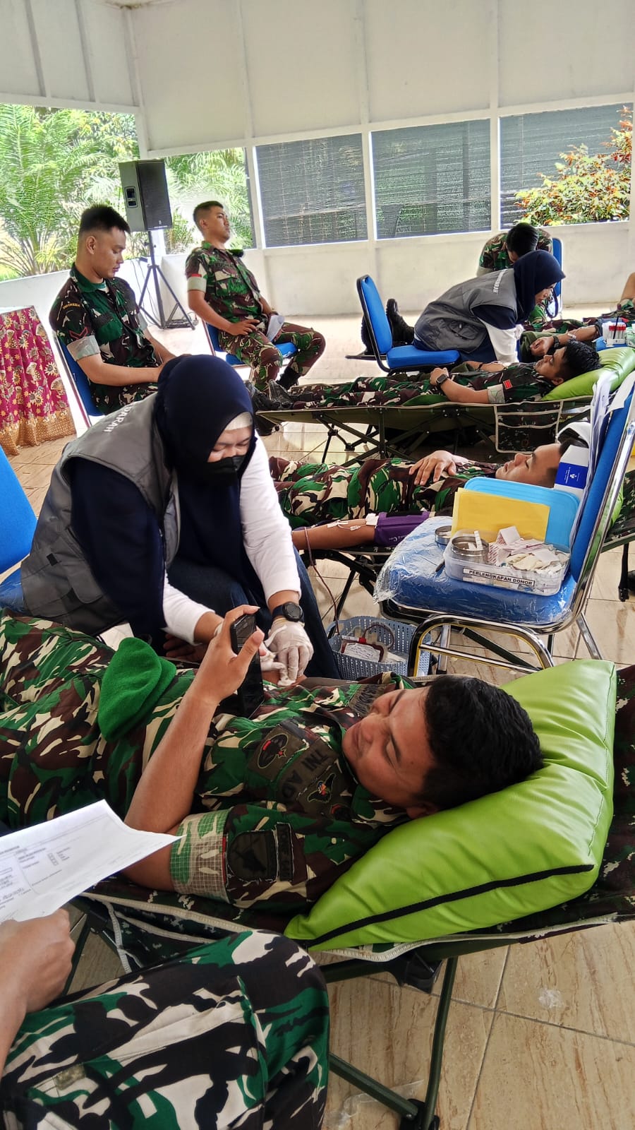 Donor darah dalam rangka ulang tahun Persit Kartika Chandra Kirana ke-80 tahun 2026
